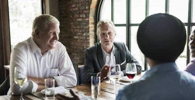 他教你“观面识人”:吃饭时若有这行为,此人不能“深交”