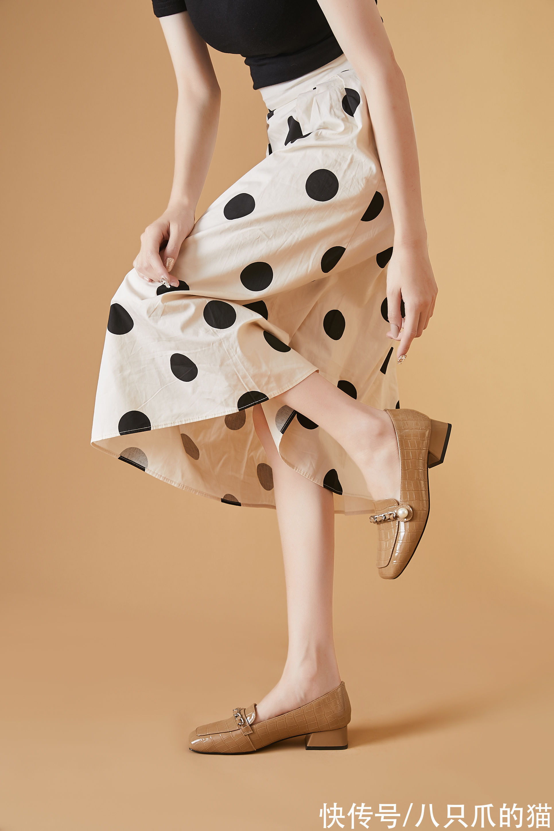 新鲜感 hold不住高跟鞋就少穿,今秋流行乐福鞋,穿上你就知道有多舒服