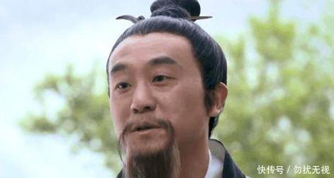 小孩|他带着七个小孩吃掉了地主家的牛，算命先生了不得，他要当皇帝！