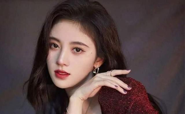 细数那些公认的“丑唇形”,第二种直男都很喜欢,女生却无法理解