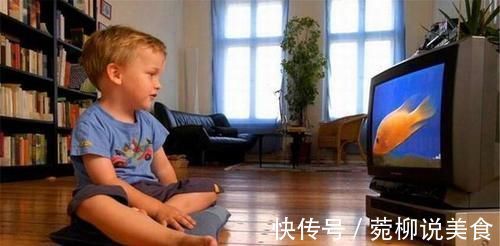 孩子|“妈妈,电视里的人出来了”,以为是孩子恶作剧,几天后发现蹊跷