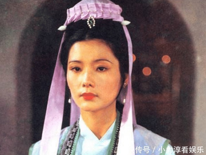 宝钗|整个贾府，妙玉只看得起这三人，没有贾母，也没有薛宝钗