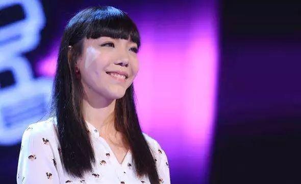 巔峰時刻|悲催“巨星”吳莫愁：從“1.3億出場費”到消失不見，她經(jīng)歷了啥