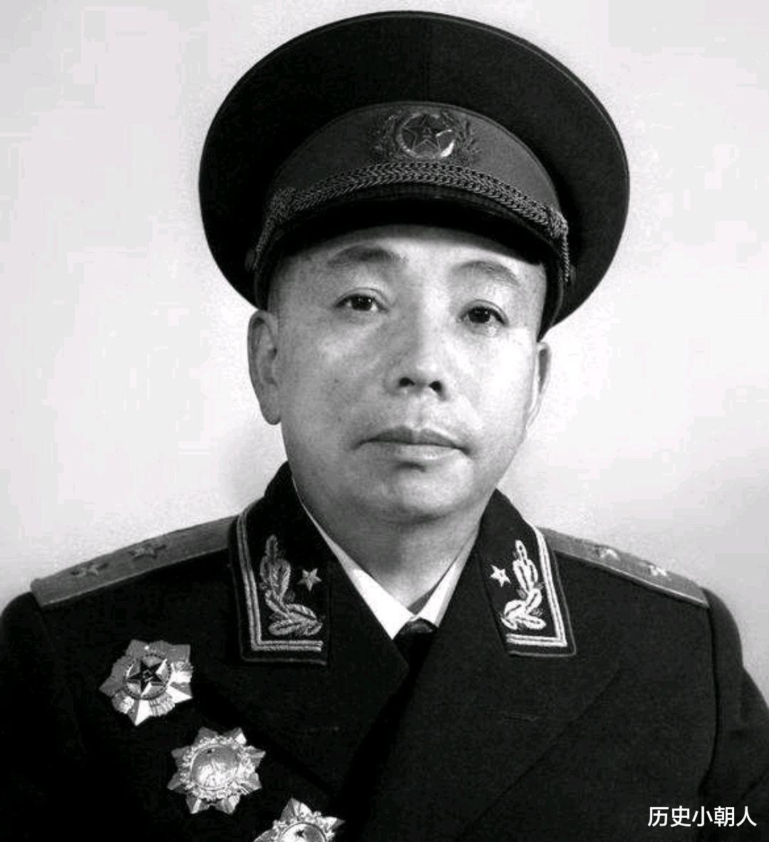 第16军首任军长尹先炳,55年仅授大校军衔,