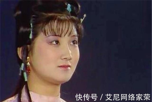 黛玉@金钏死后,薛宝钗主动给她衣服作寿衣,曹雪芹到底在暗示什么?