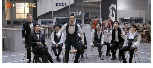悟空|《披荆斩棘》突发意外，网友还原林志炫跌落实情，比正片严重很多