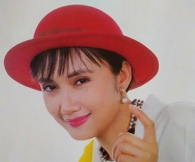 张蕾#87版红楼梦的她被称红楼第一美,没能演林黛玉,成就了她