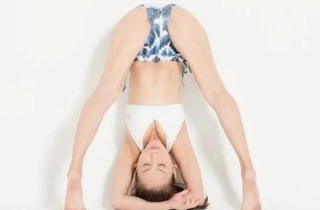 蜡黄|肤色蜡黄失去光泽,排毒瑜伽要多练习,血气畅通,容光焕发!