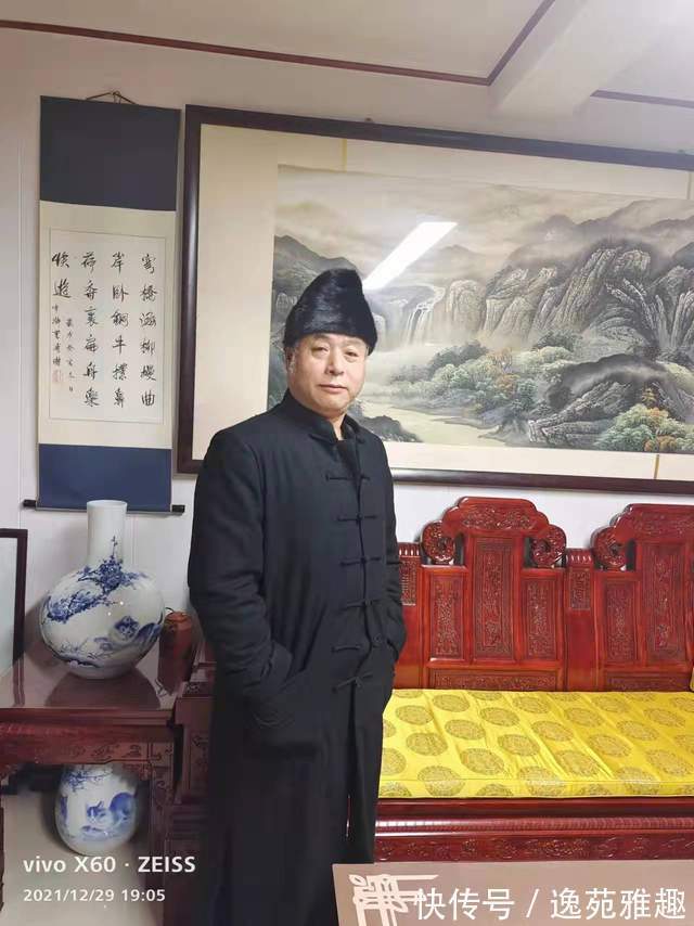 冯德祥@「生活美学」美学评论家冯德祥论画家杨月刚作品中的意境与情趣