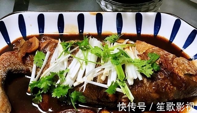 菜单|国庆家宴菜单,12道菜不精致但合胃口,好吃又实惠,网友:求蹭吃