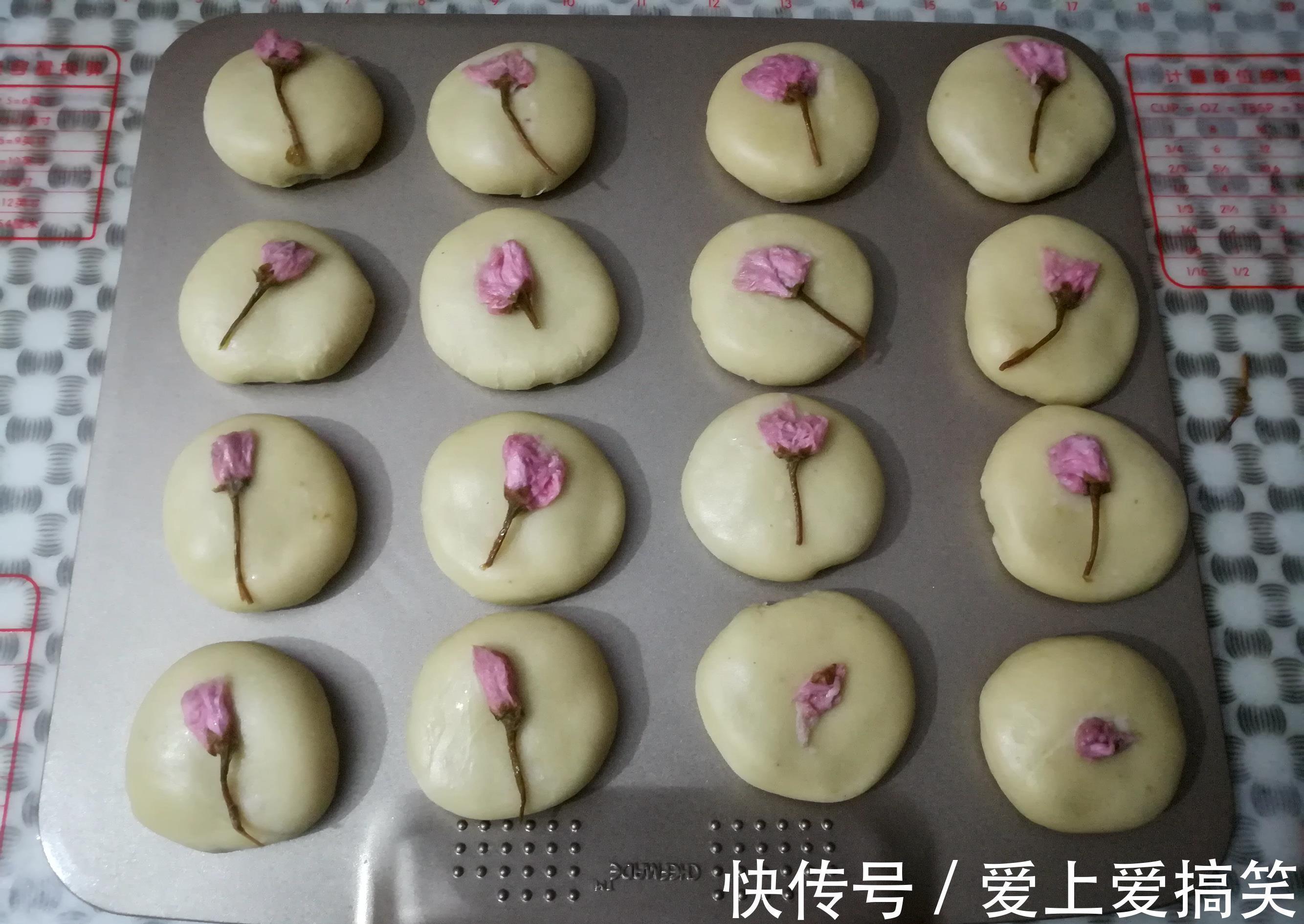 云南鲜花饼|手把手教你做云南鲜花饼,步骤详细,简单易学,比月饼受欢迎