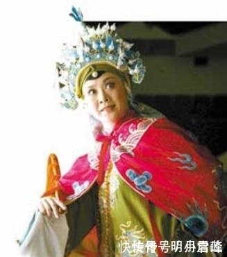 投案|京剧院副院长突然请辞投案,疑与姜亦珊自缢有关,去年还曾上春晚