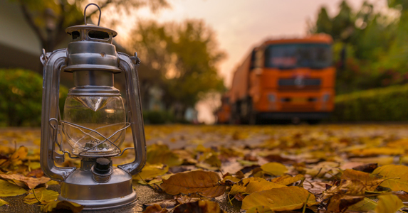 老公|婆家女人不能上桌,正尴尬时婆婆贴心解围,带我去吃大闸蟹