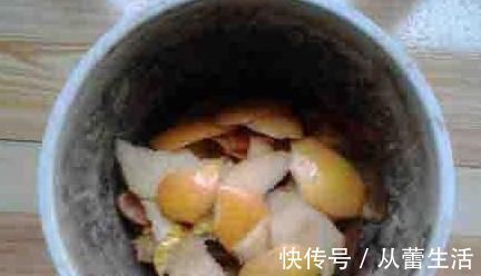 养花土里加点料,肥的流油,从来不板结,开花太猛了