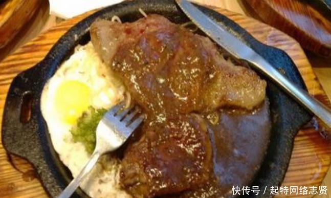 牛排|吃牛排时服务员递的纸不是让你擦嘴的,不懂的看一看,别闹笑话!