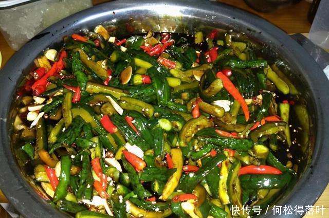 黄瓜|冬天要多吃腌黄瓜,教你饭店不外传秘制做法,学会不怕冬天没菜吃