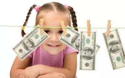 孩子|“商业鬼才”初中生,摆地摊8天赚2万元,网友:经济头脑让人佩服