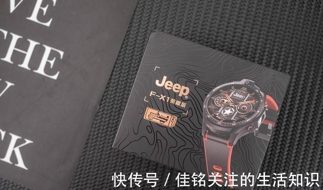 手表|可打电话可拍照，还可刷抖音微信，Jeep黑骑士荣耀版评测！