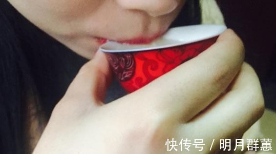 坏处|每天喝浓茶，对你的健康有“好处”也有“坏处”，但你清楚吗？