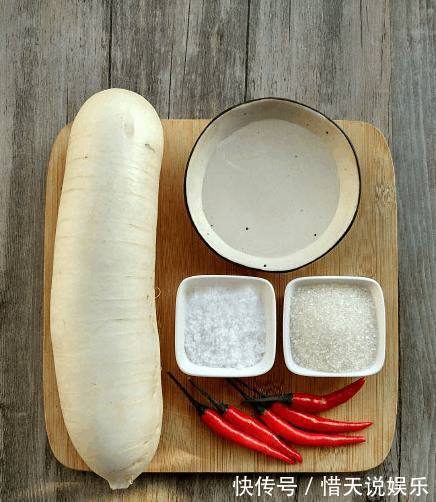 手工|婆婆纯手工制作的腌萝卜，开胃又营养，下饭必备，制作做法超简单