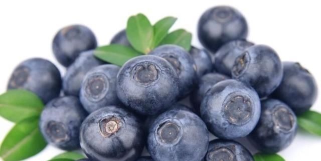 发育不良|怀孕后,这4样水果再贵都要吃,对胎儿眼睛好,比吃保健品管用