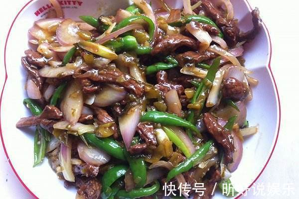 皮肤|洋葱和此物炒着吃，不咳嗽了，痰也没了，皮肤细腻又光滑哦