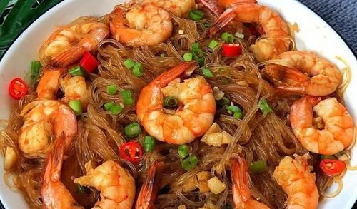  分享几道春节美食，传统又经典，色泽红亮好吃好看，我反正不喜欢