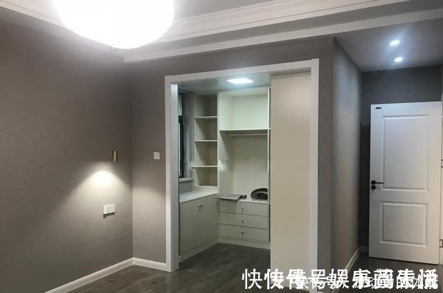 卫生间|硬装完工,打扫干净就很漂亮,舍弃卫生间改衣帽间真实用,很满意!