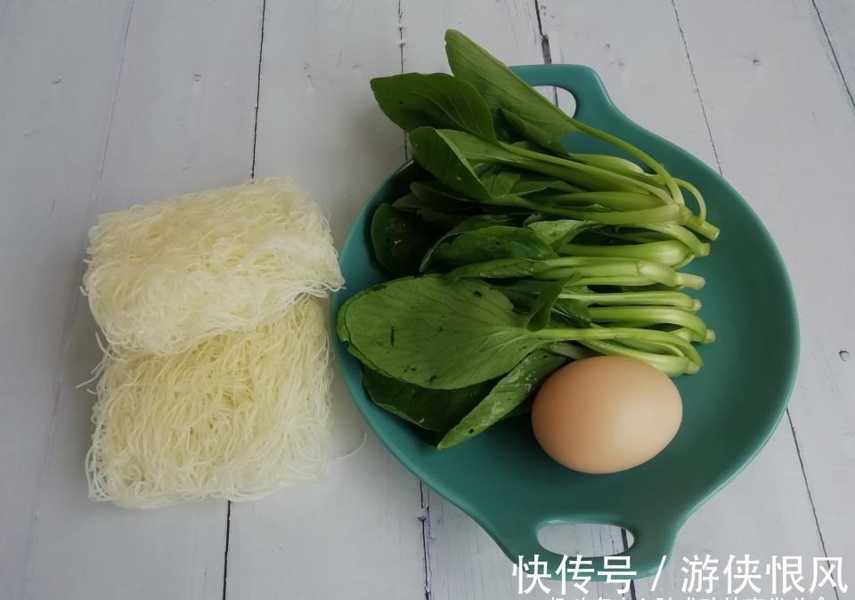 鲜香|炒粉丝时，牢记3个技巧，鲜香爽口不结块，比饭店的还好吃！