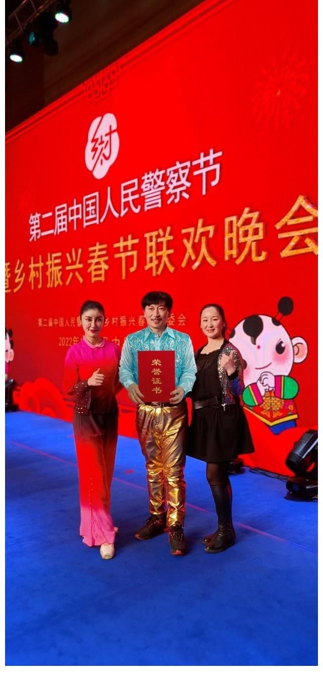 馄饨歌手唱响助力冬奥歌曲《创造奇迹》不忘老师朋友