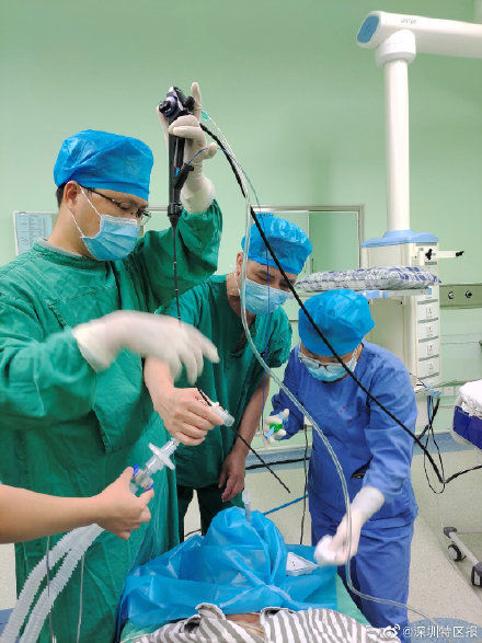 icu|鱼骨头卡在肺里12年后被取出