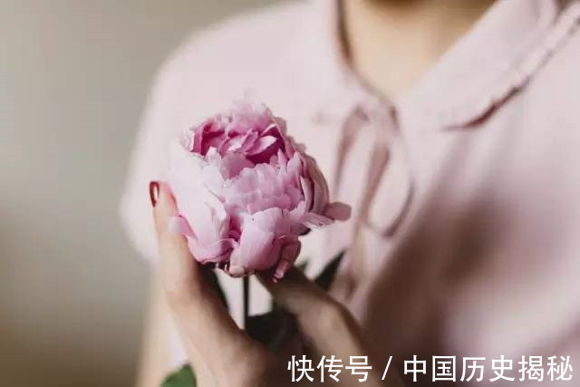 疙瘩|身上长疙瘩是过敏还是HPV,这个要注意了