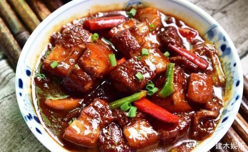 心脑血管疾病|大鱼大肉并非是血栓的“祸首”,这2物才要忌口,再好吃也要忍住