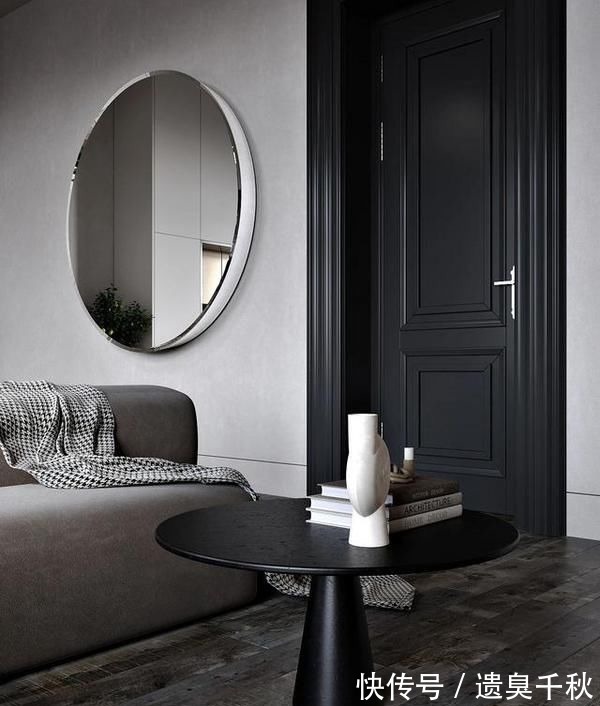 单身公寓|外国小伙的93㎡单身公寓,全屋轻奢风,卧室纱帘让网友吵翻了天