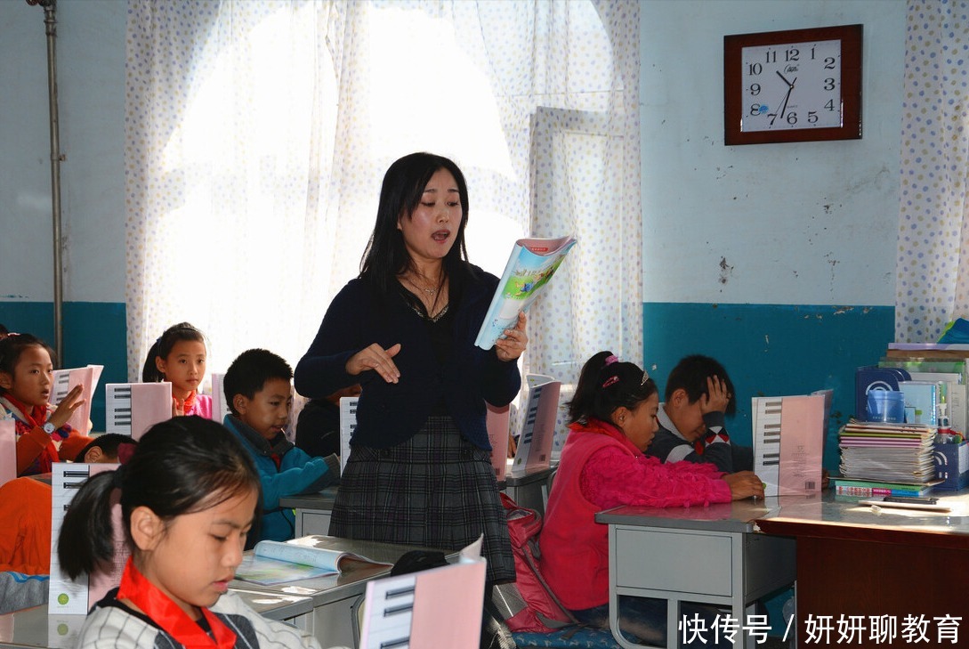 毕业生|中学教师招聘，清一色是“清北毕业生”，双非师范生出路在哪