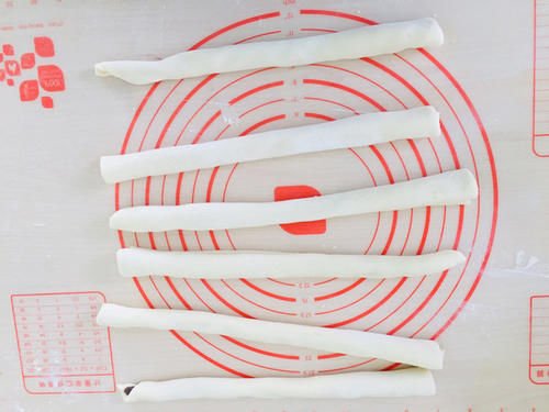 奶油空心饼|蒸馒头时,不要只加酵母,面里加一些它,馒头又香又软,有嚼劲