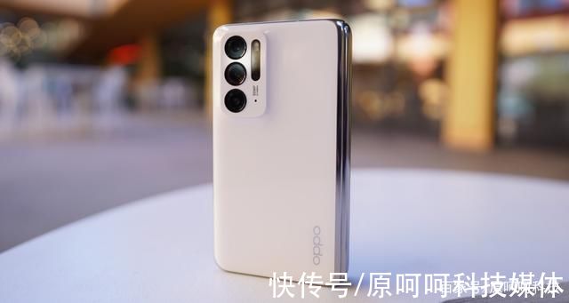 find|围观!OPPO Find N评测:结合三星和华为最好的折叠屏手机