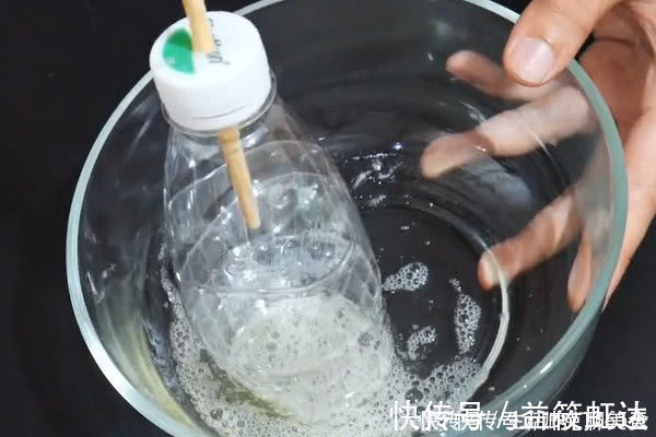 打蛋器根本不用花钱买!教你做一个,1分钟打好,比买的还好用!