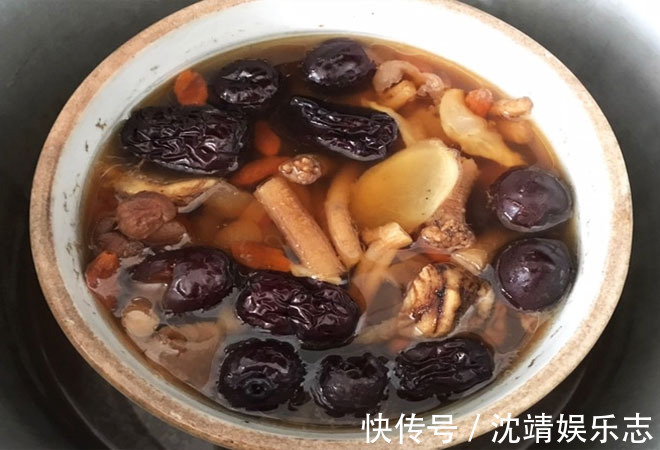 竹丝鸡|妇科中医建议气血亏虚的人,晚上多喝3碗汤,补充气血,养子宫