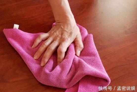 阳台上|买房不要买扬灰层这个说法靠不靠谱？可别再被售房小姐误导了