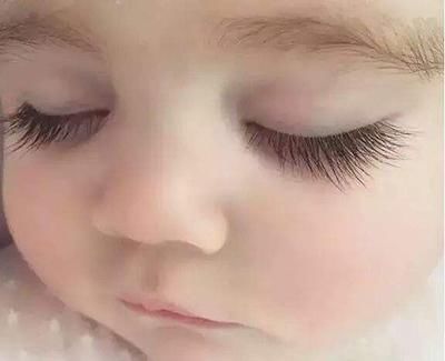 如何让睫毛自然变长试试这8个小妙招，假睫毛可以扔啦