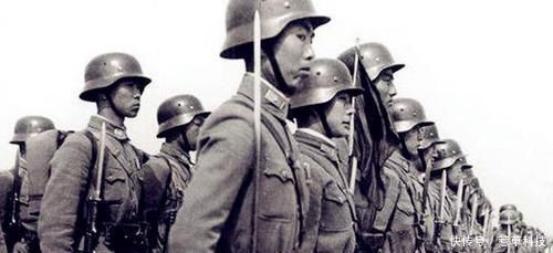 冻死|德军士兵在莫斯科冻死几十万，为何不抢苏联人的衣服穿