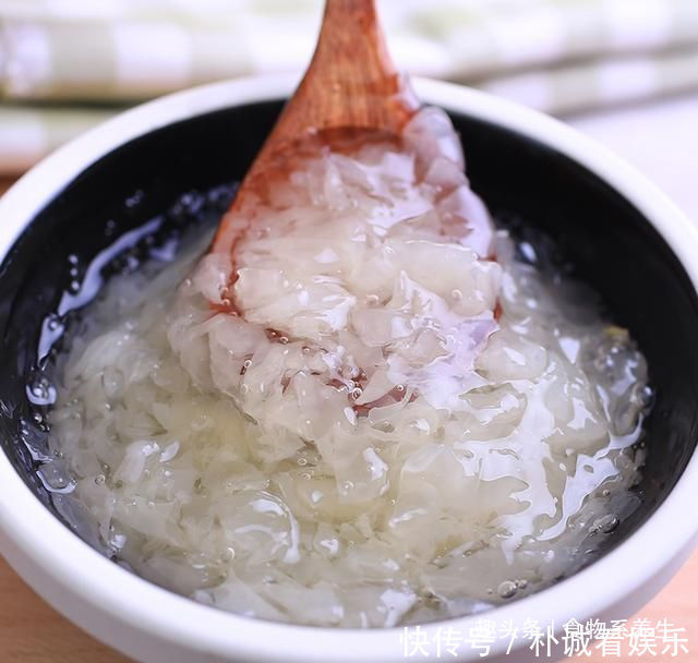 女人|女人再節儉這5種堿性食物也要吃,補充天然雌激素,讓你更年輕