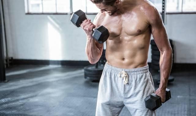 凌有角|健身能改变颜值吗?对比一下健身前后照,就能看出其中的变化