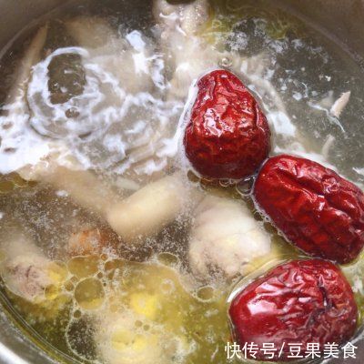 吃不下饭？那是你不会做清甜椰子鸡汤