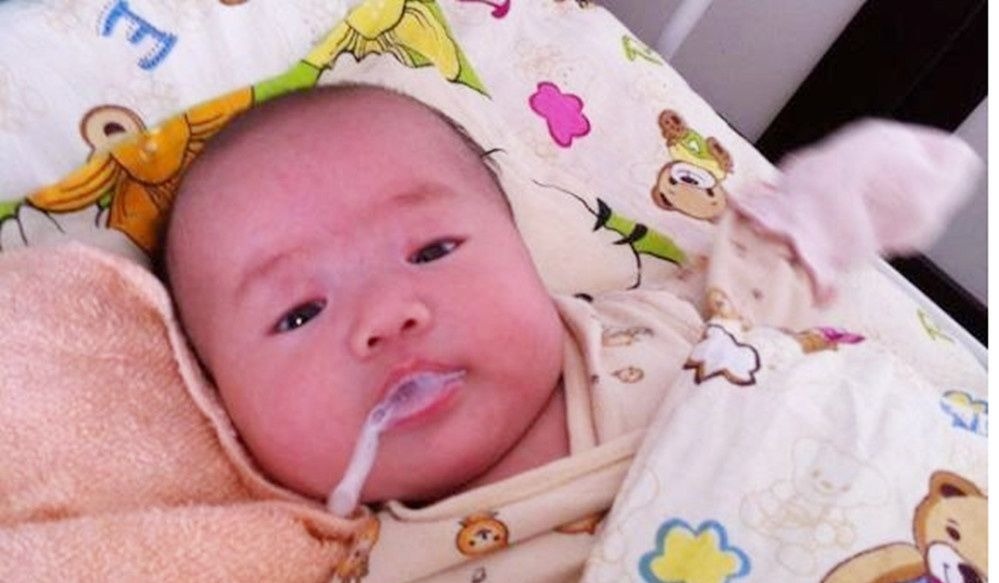 溶解|冲奶粉不是小事,奶粉没冲好,宝宝会溢奶、消化不良,你冲对了吗