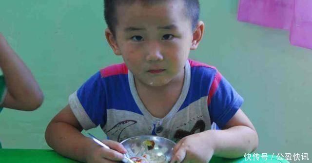 姥姥|4岁孩子睡个午觉后,就再也没有醒来,姥姥知道原因后瘫坐在地