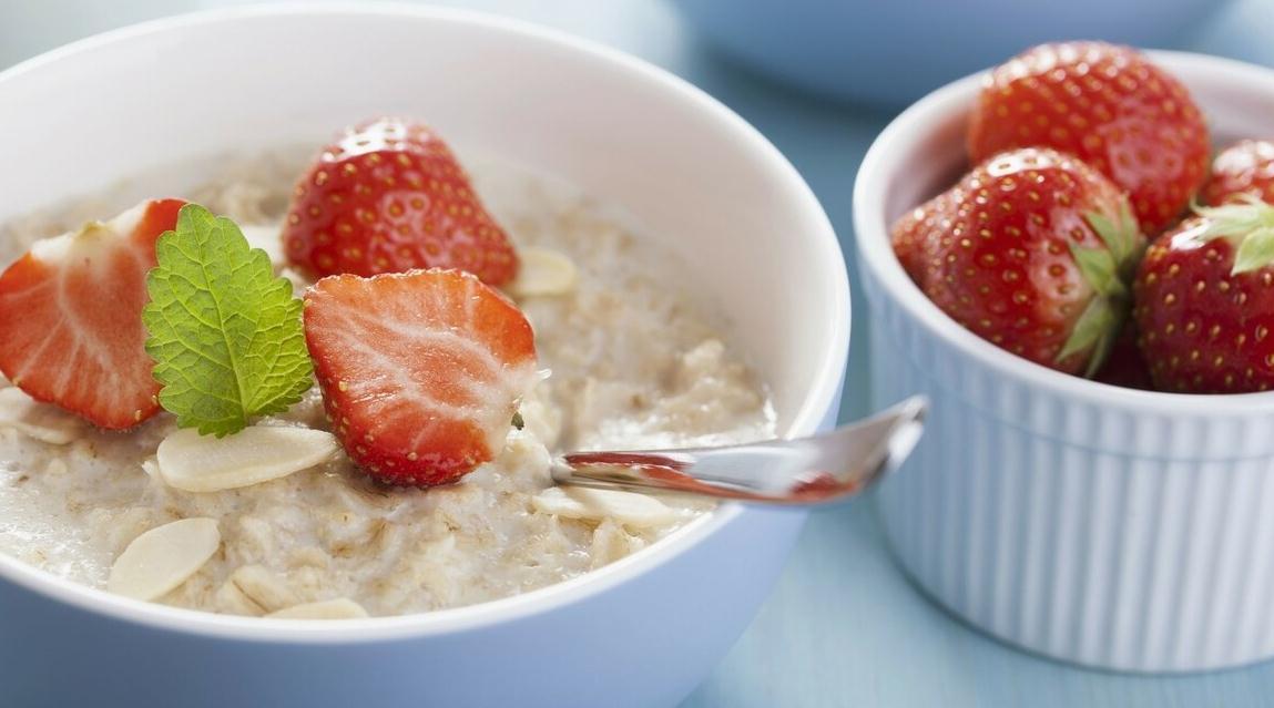 食物|准妈妈孕吐的越厉害,说明胎儿将来越聪明?医生,没有太大关系