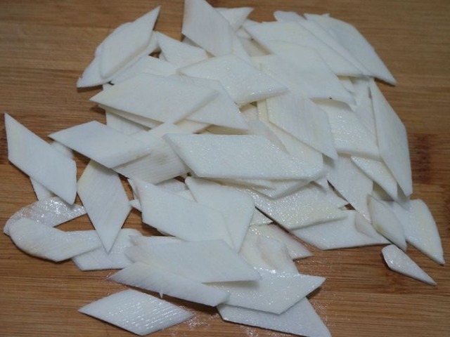 山药和“它”一起去煮,让你头发越变越黑,腰不酸腿不软