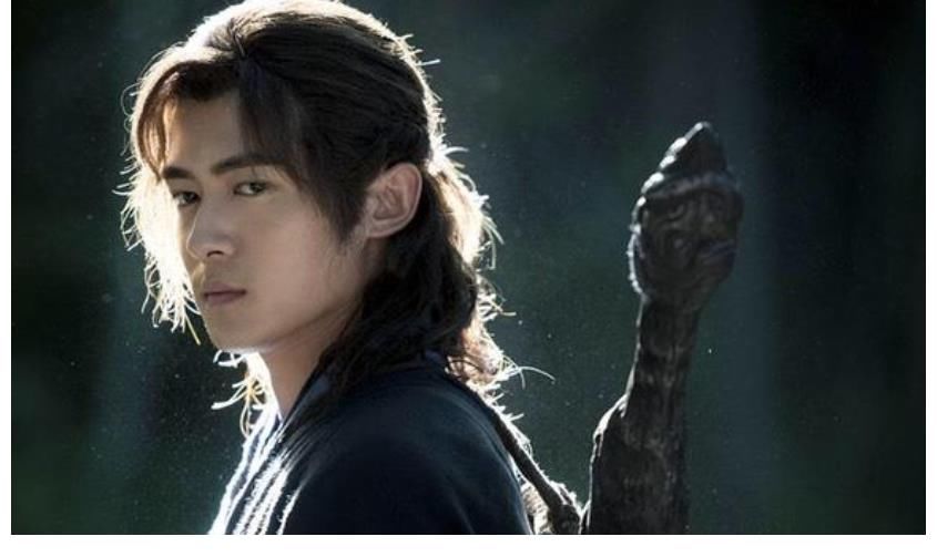 小龙女|杨过与小龙女重逢后,心中是否还爱郭芙?金庸用一语双关给出答案